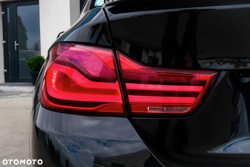 BMW Seria 4 435i xDrive M Sport - 13