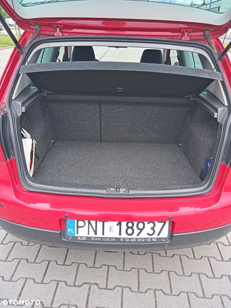 Volkswagen Golf V 1.4 TSI Trendline - 16
