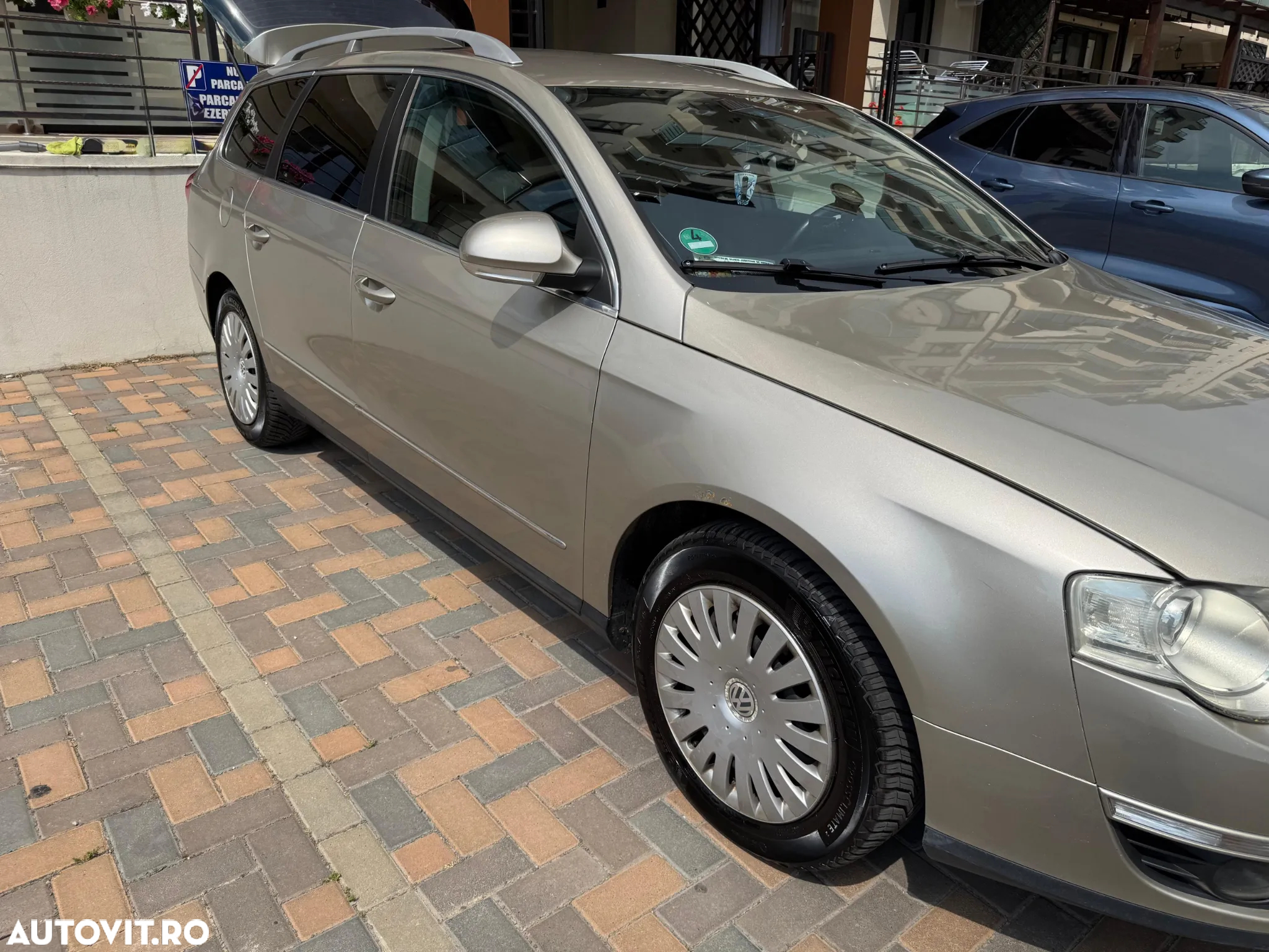 Volkswagen Passat Variant 2.0 TDI Comfortline DPF - 11