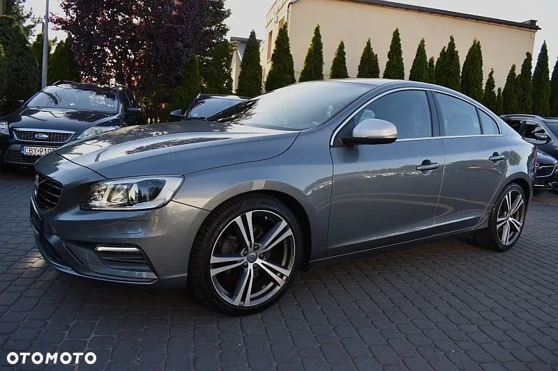 Volvo S60 D3 Drive-E R-Design Momentum - 26