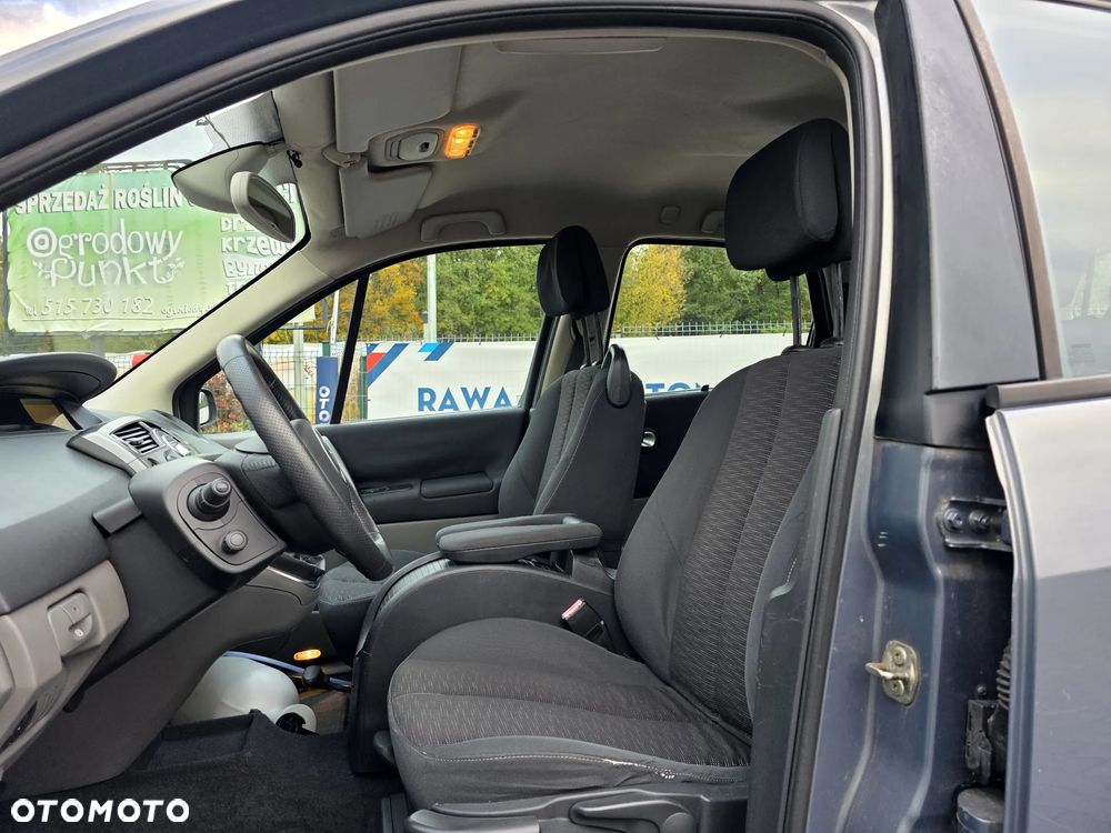 Renault Grand Scenic 2.0 16V Dynamique - 10