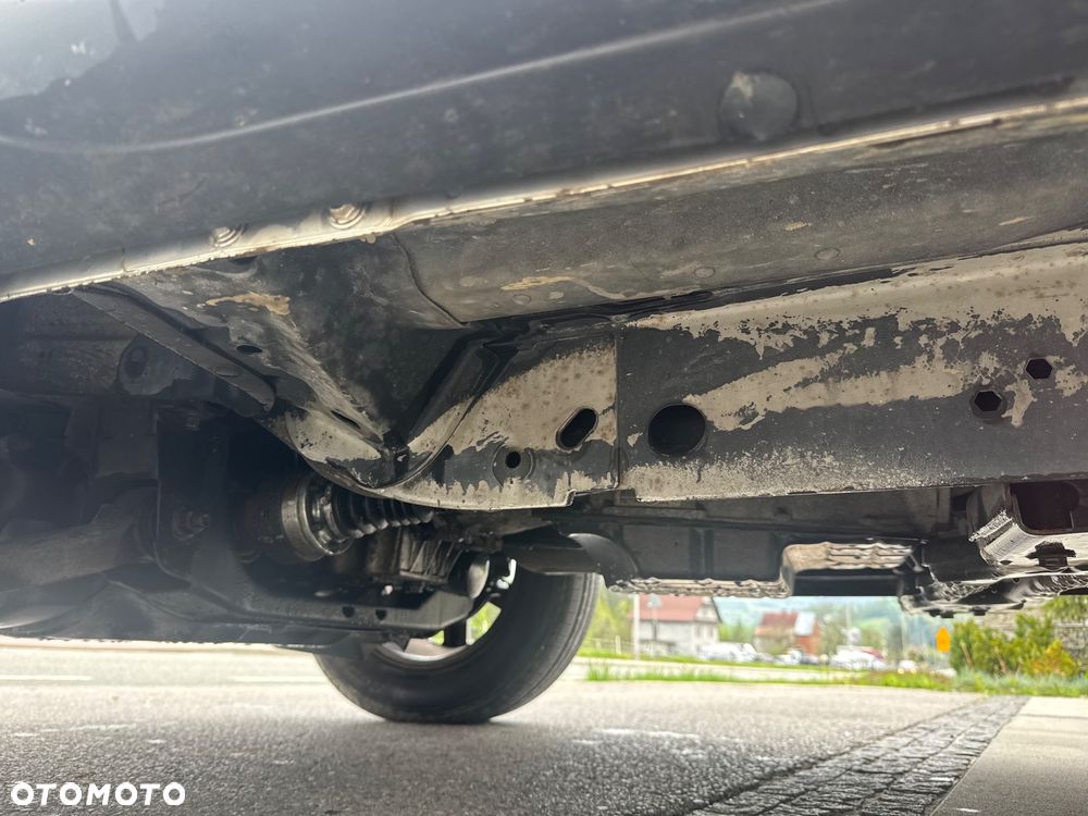 Jeep Cherokee 2.8 CRD Automatik Limited - 11