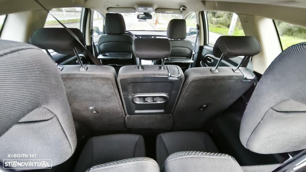 Kia Carens 1.7 CRDi ISG TX Aut. - 15