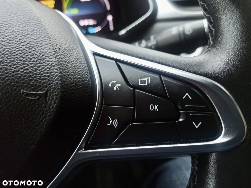 Renault Captur 1.6 E-TECH Plug-In Intens - 18