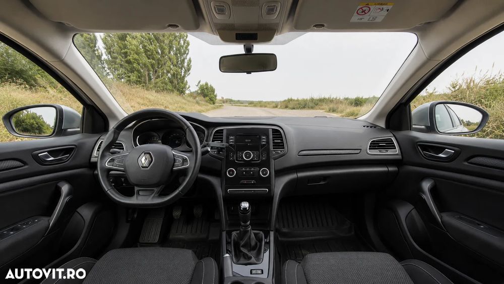 Renault Megane TCE GPF Life - 12
