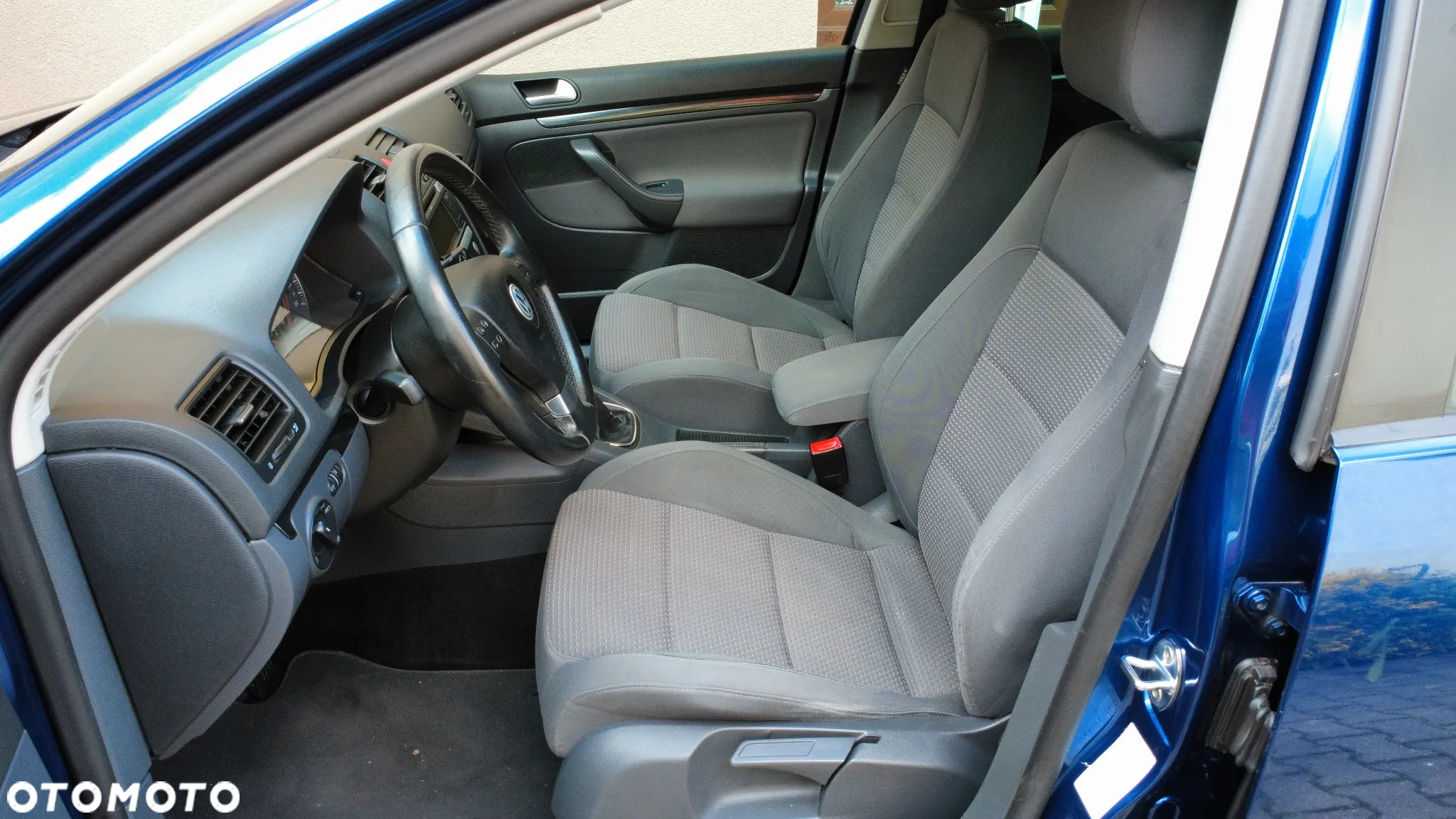 Volkswagen Golf 2.0 TDI DPF GT Sport - 7