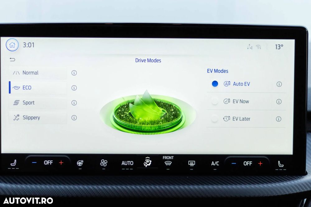 Ford Kuga 2.5 Duratec FWD PHEV ST-Line - 21