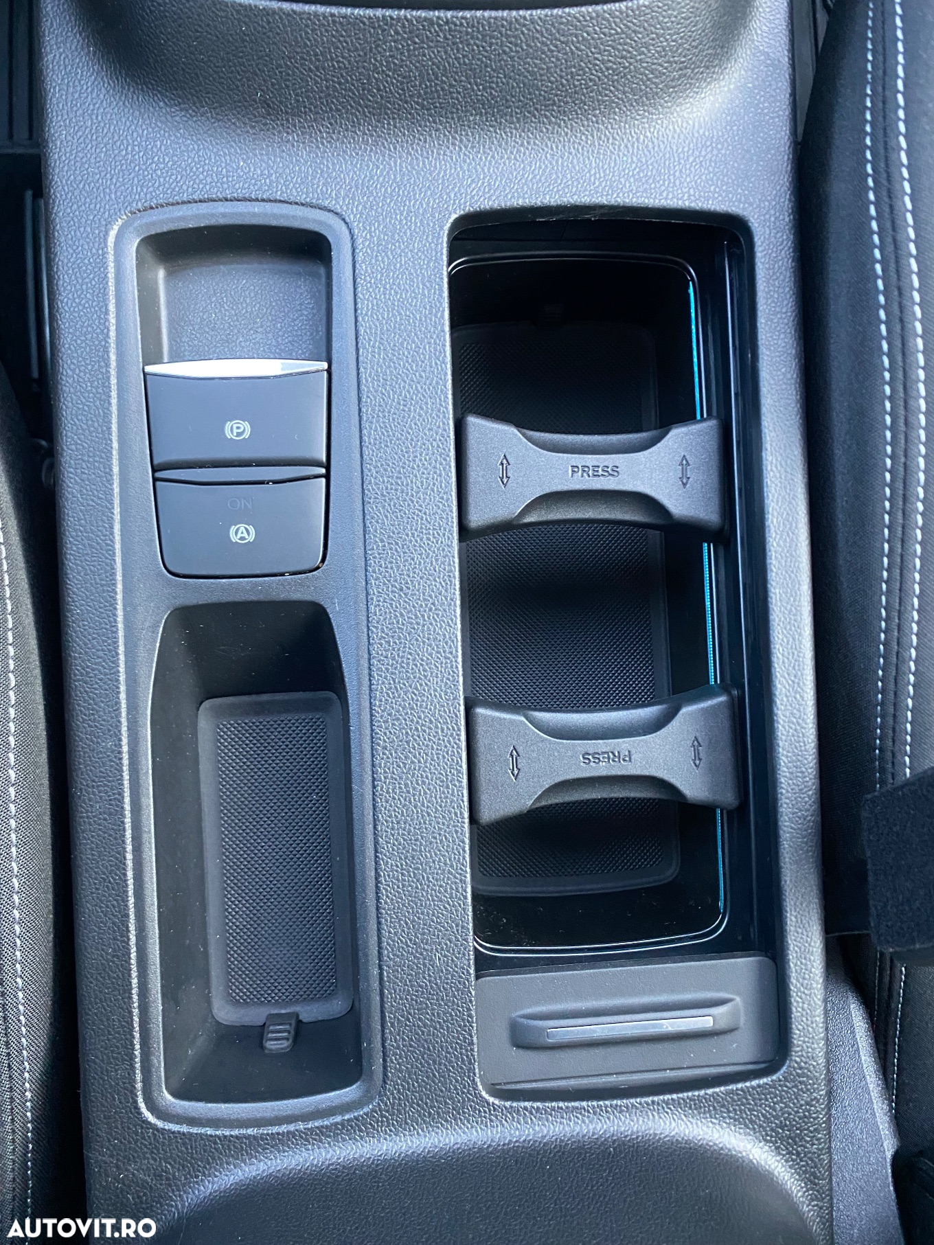 Ford Focus 1.5 EcoBlue Titanium - 23