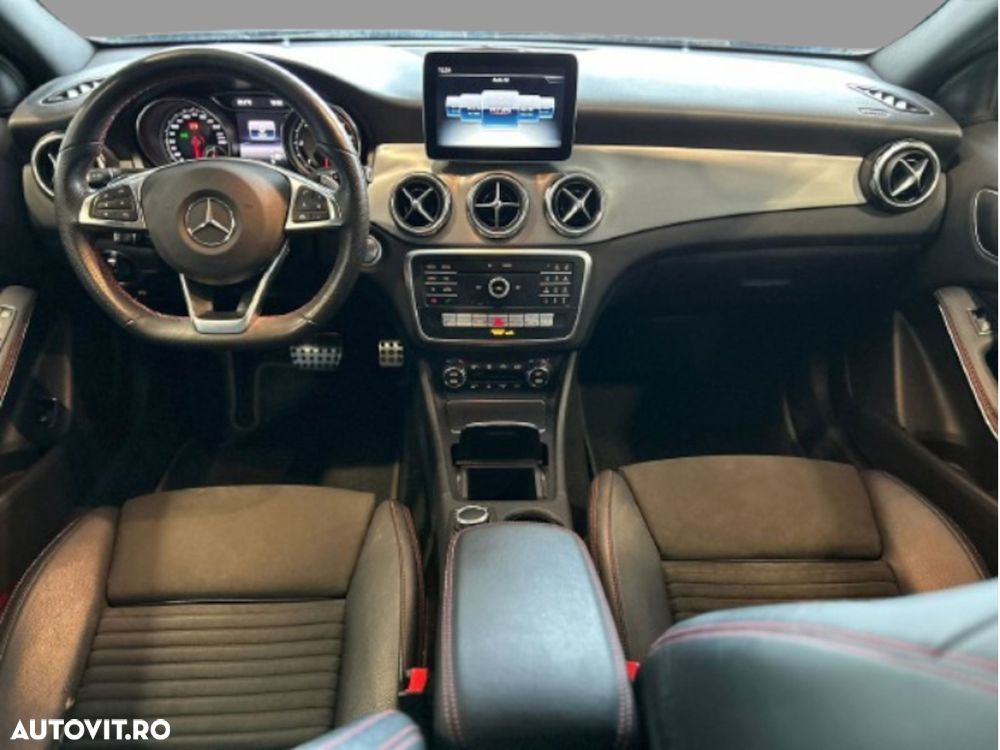 Mercedes-Benz GLA 200 (CDI) d 7G-DCT AMG Line - 12