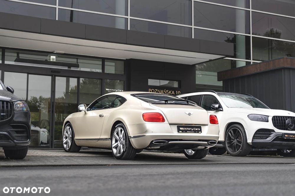 Bentley Continental GT - 17