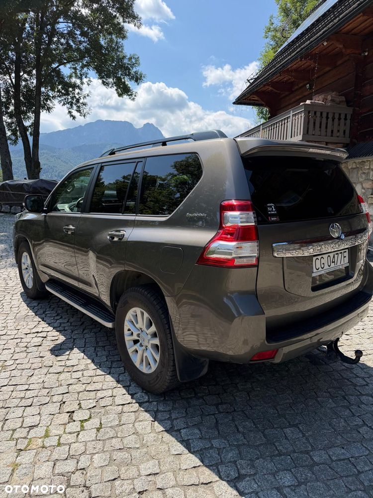 Toyota Land Cruiser LC 3.0 D-4D Invincible - 4