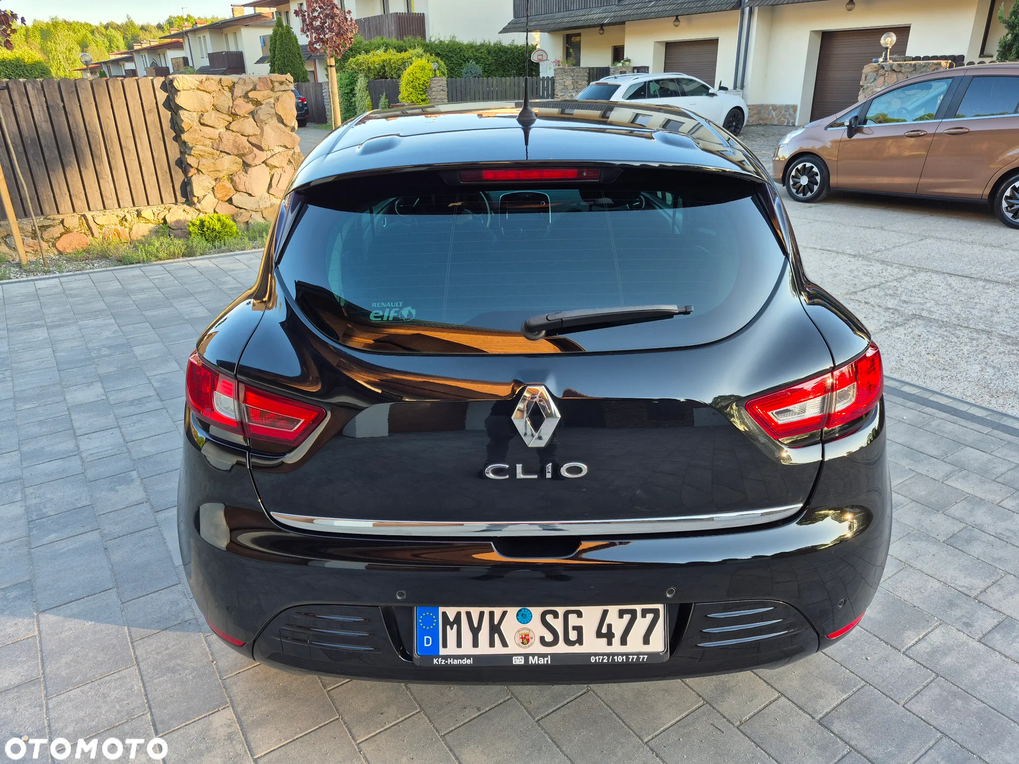 Renault Clio 1.2 16V 75 LIMITED - 26