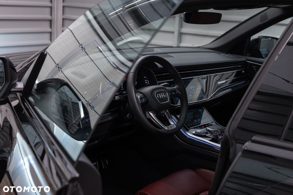 Audi SQ8 - 29