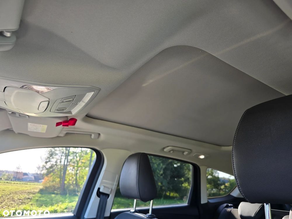 Ford Kuga 2.0 TDCi AWD Titanium - 12