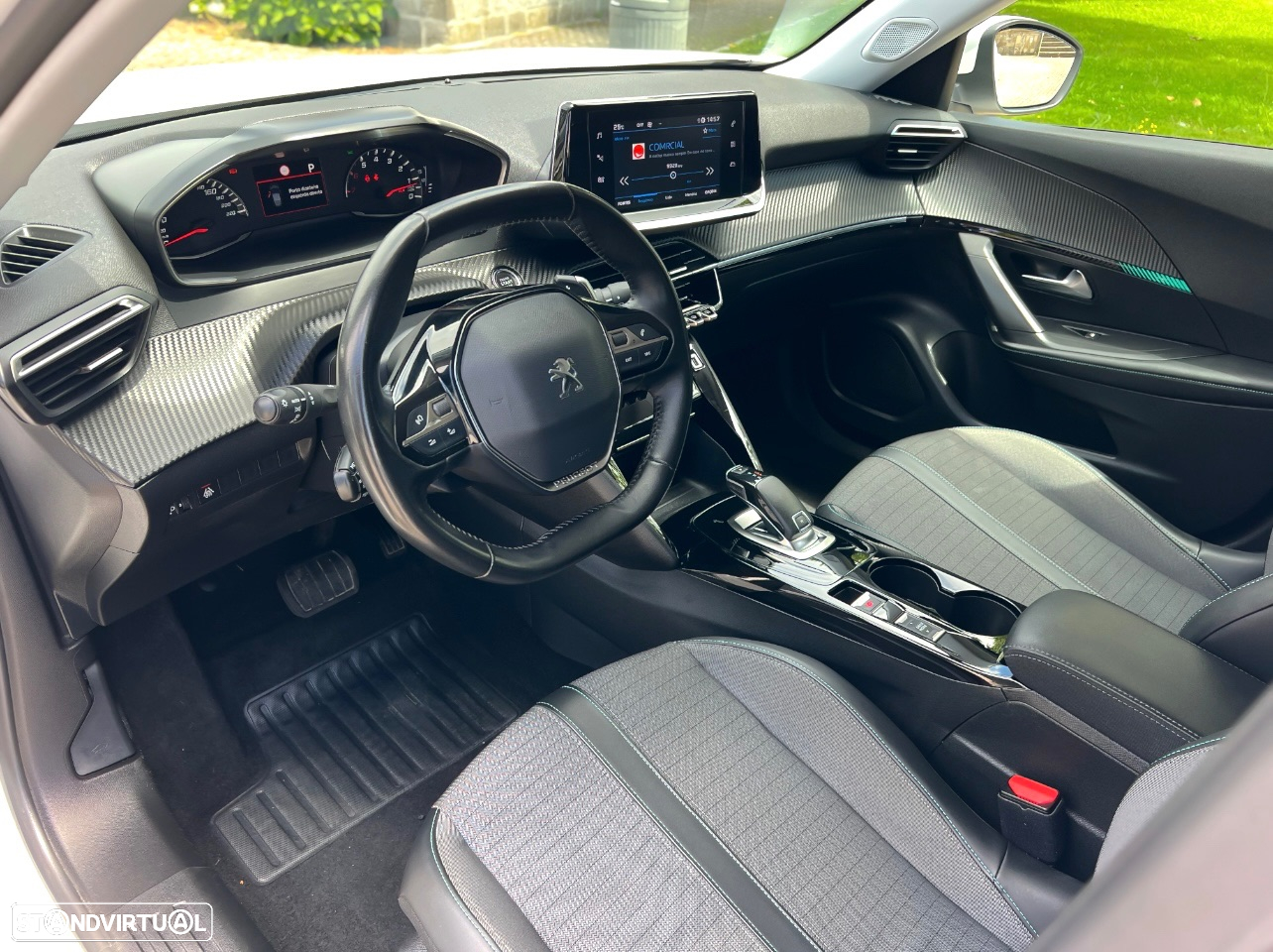 Peugeot 2008 BlueHDi 130 EAT8 Allure - 7