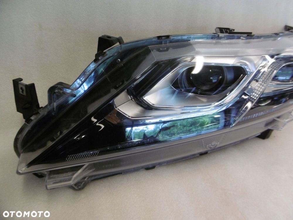 mitsubishi eclipse cross led - lampa przednia lewa - 2