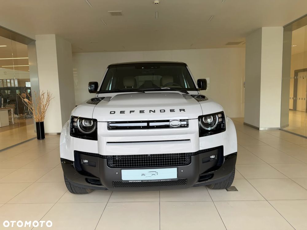 Land Rover Defender 3.0 D350 mHEV X-Dynamic HSE - 2