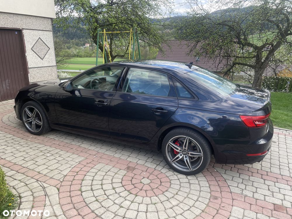 Audi A4 - 8