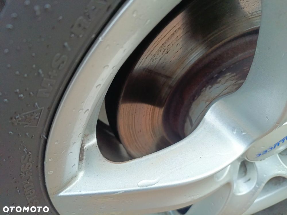 Fiat Freemont 2.0 Multijet 16V DPF Automatik Allrad Cross - 32