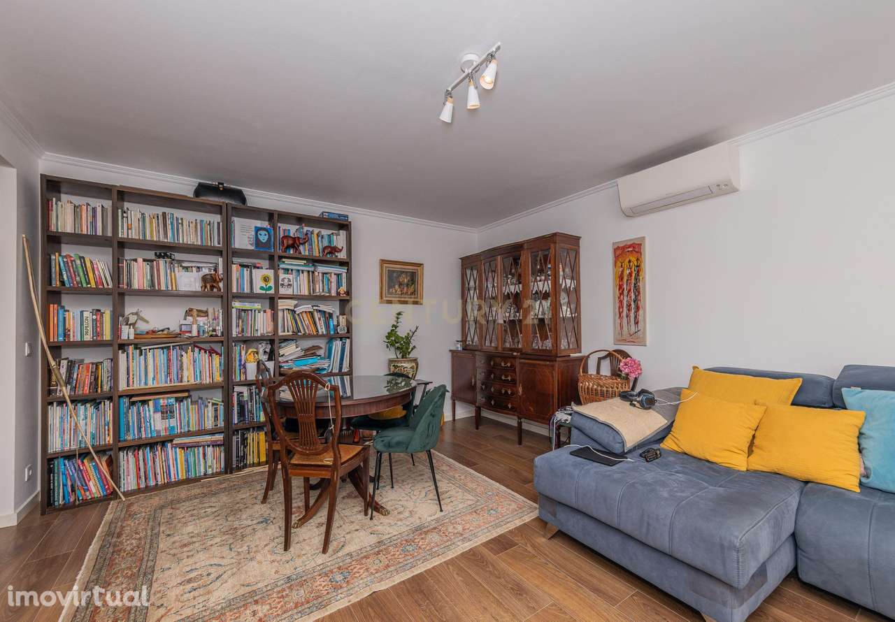 Apartamento T3 duas casas de banho parqueamento em S. Domingos de Benf - Grande imagem: 3/9