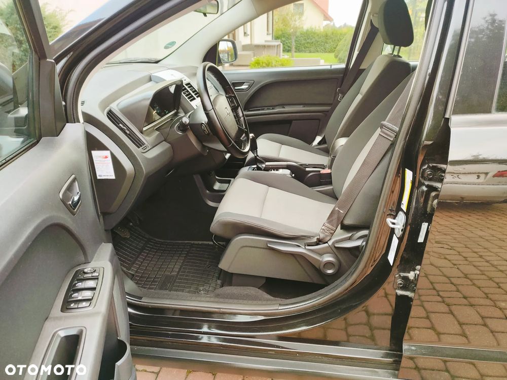 Dodge Journey 2.4 SXT - 11