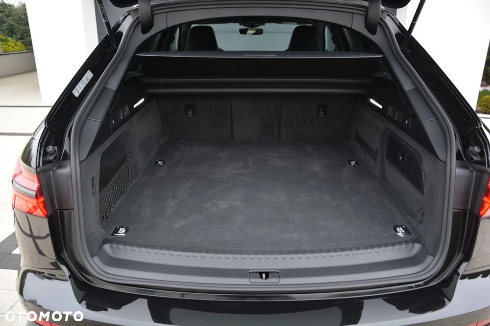 Audi A6 Avant 55 TFSI e quattro S tronic sport - 16