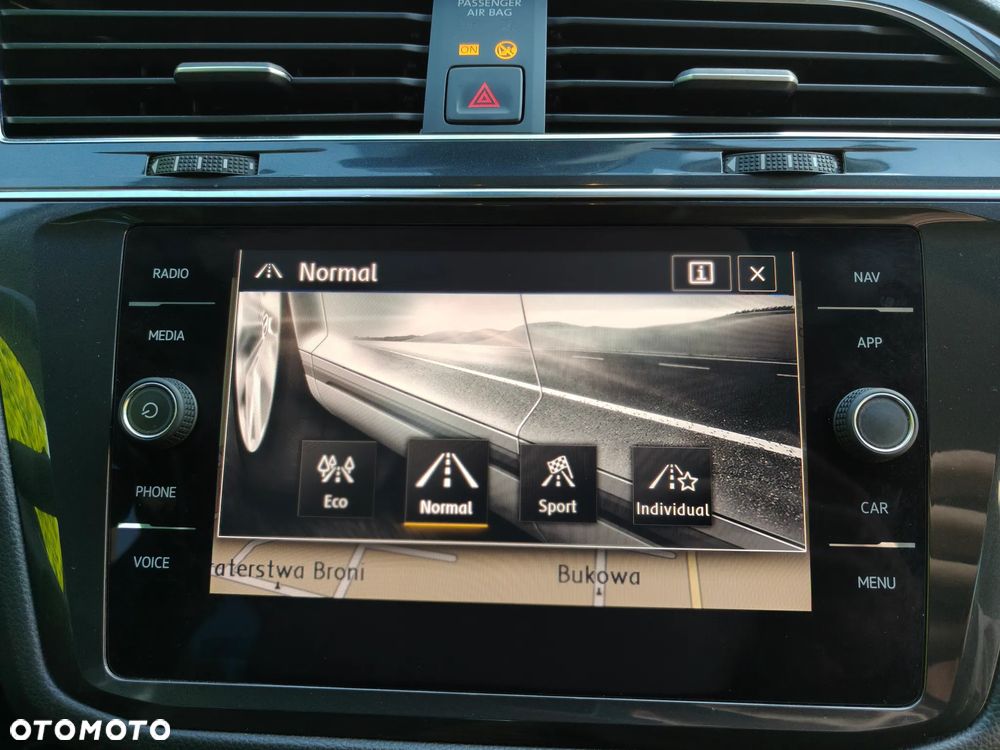 Volkswagen Tiguan 2.0 TSI 4Motion DSG OPF Comfortline - 12