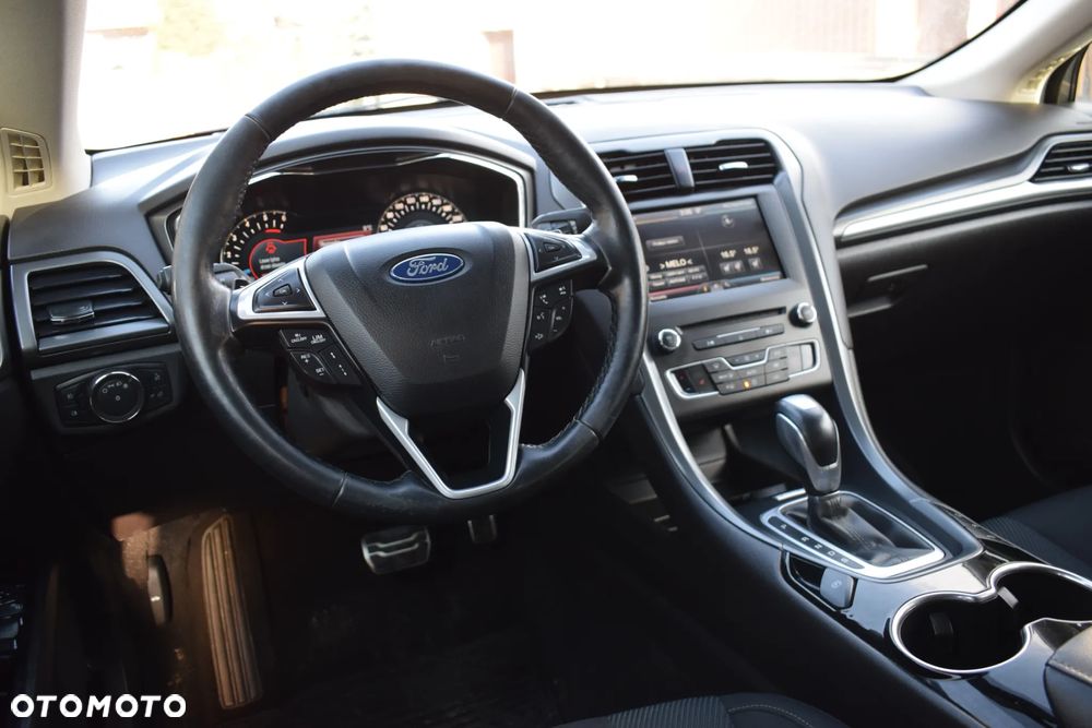 Ford Mondeo 2.0 TDCi Start-Stopp PowerShift-Aut Titanium - 18