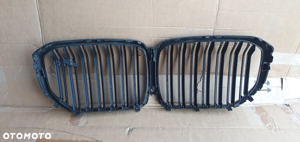 Nerki nerka grill atrapa pod kamerę BMW X5 G05 - 6