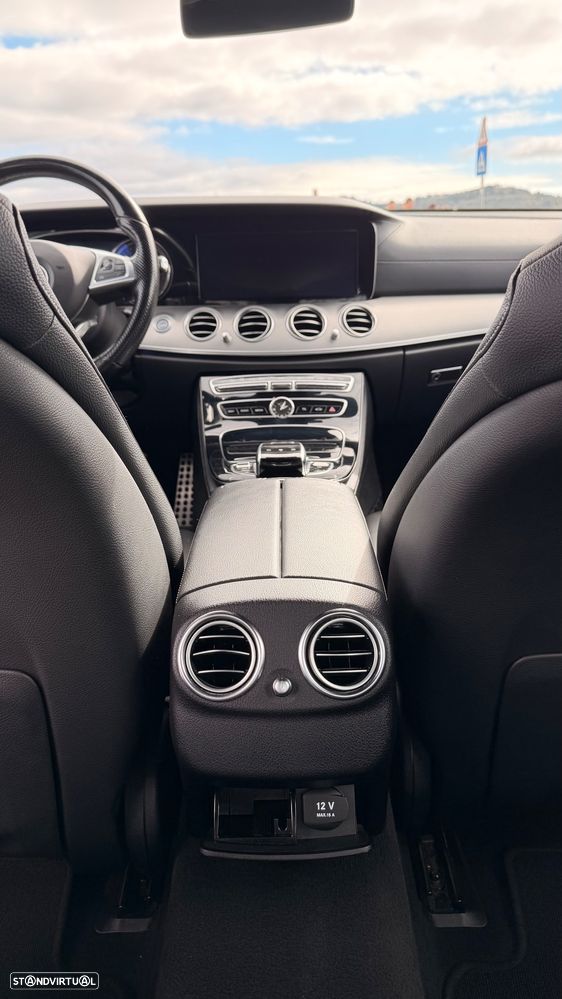Mercedes-Benz E 220 d AMG Line - 11