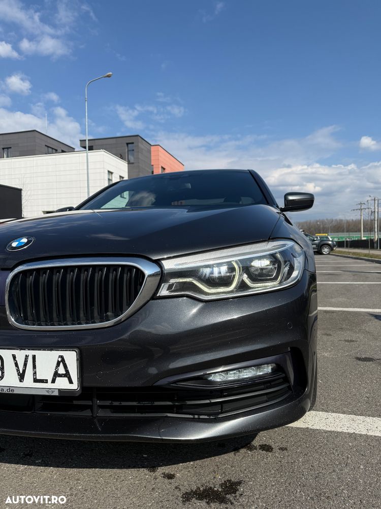 BMW Seria 5 520d AT - 2