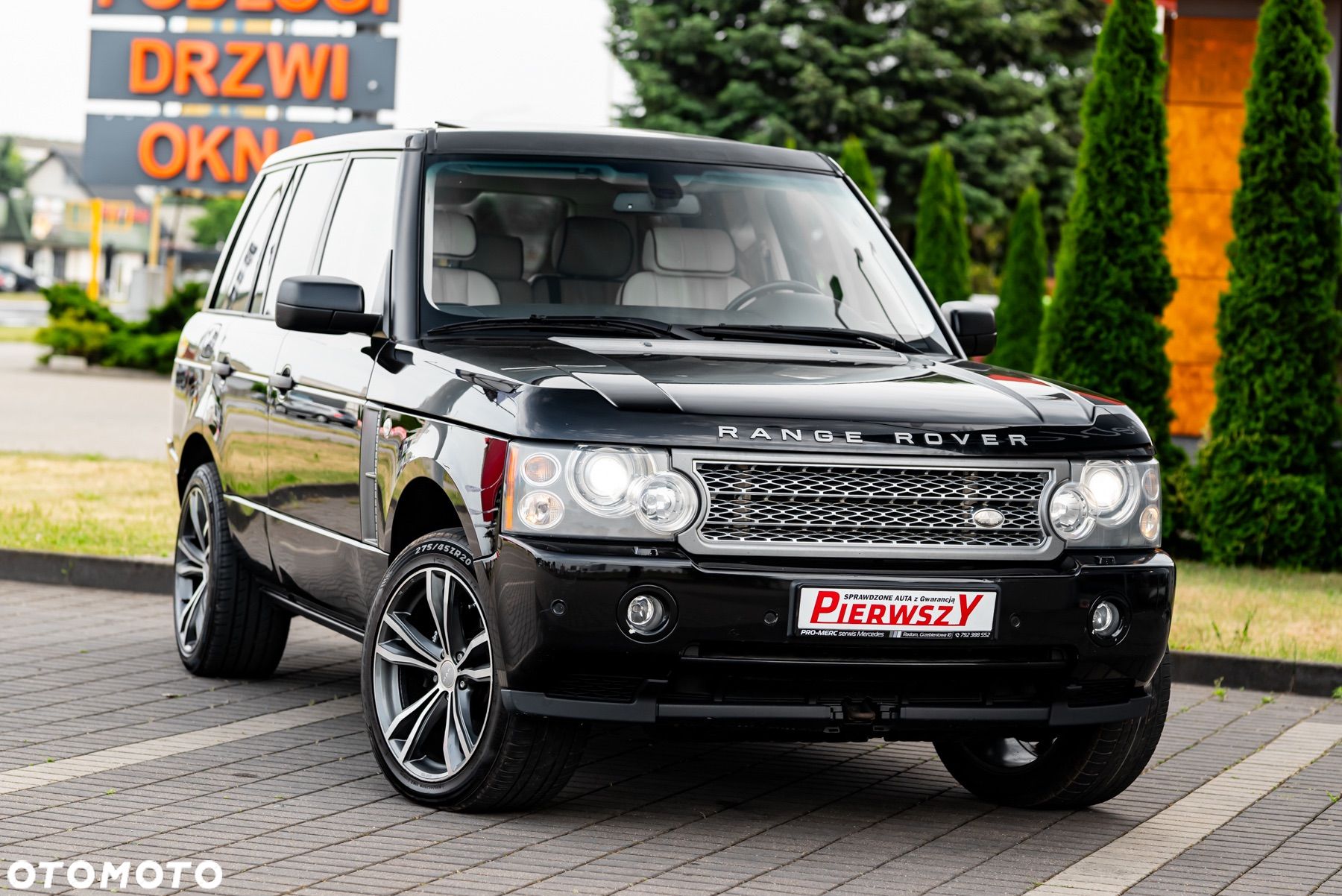 Land Rover Range Rover V8 Supercharged - 1