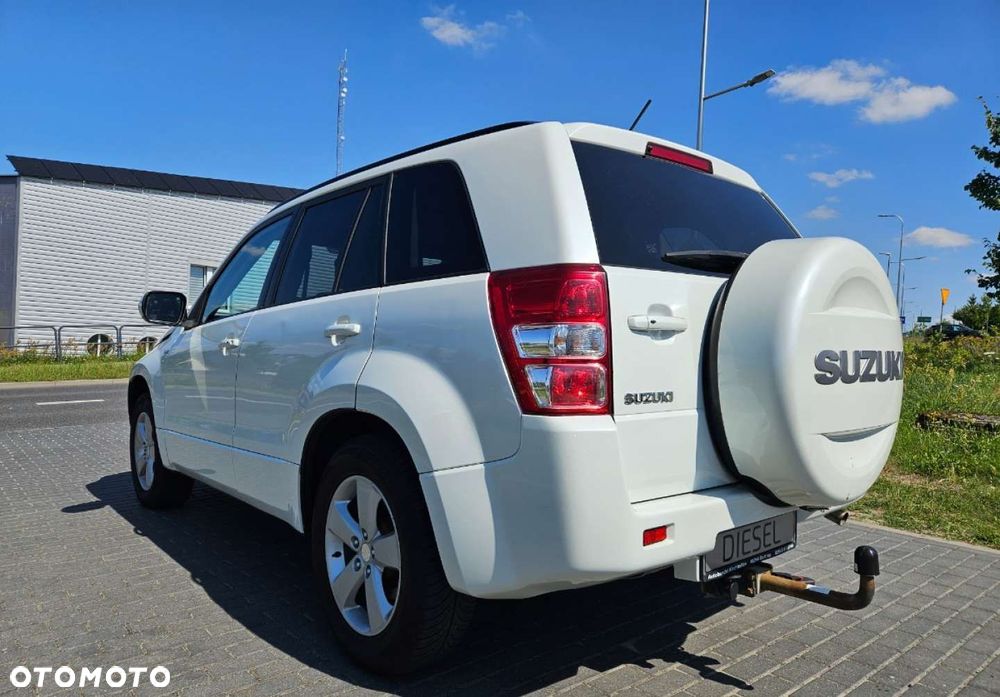 Suzuki Grand Vitara - 16
