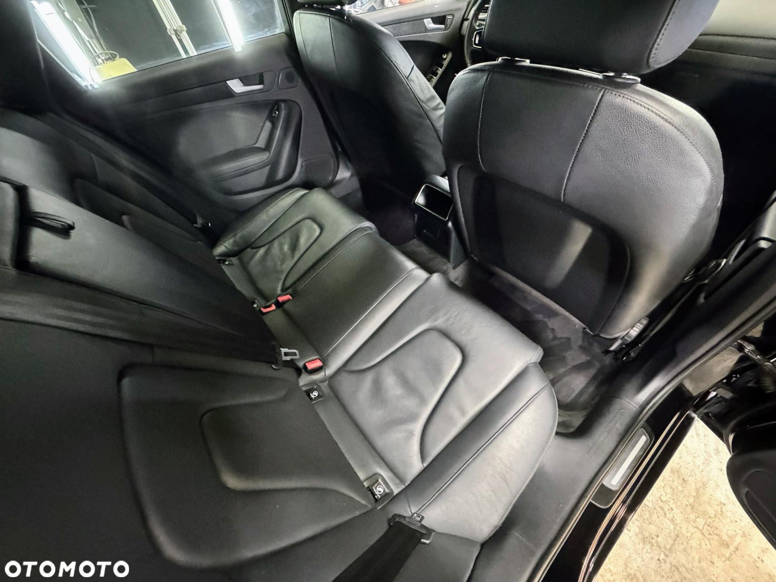 Audi A4 2.0 TDI Multitronic - 12