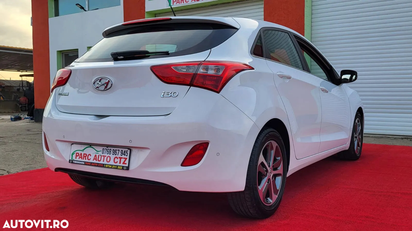 Hyundai i30 1.4 CRDi Comfort - 3