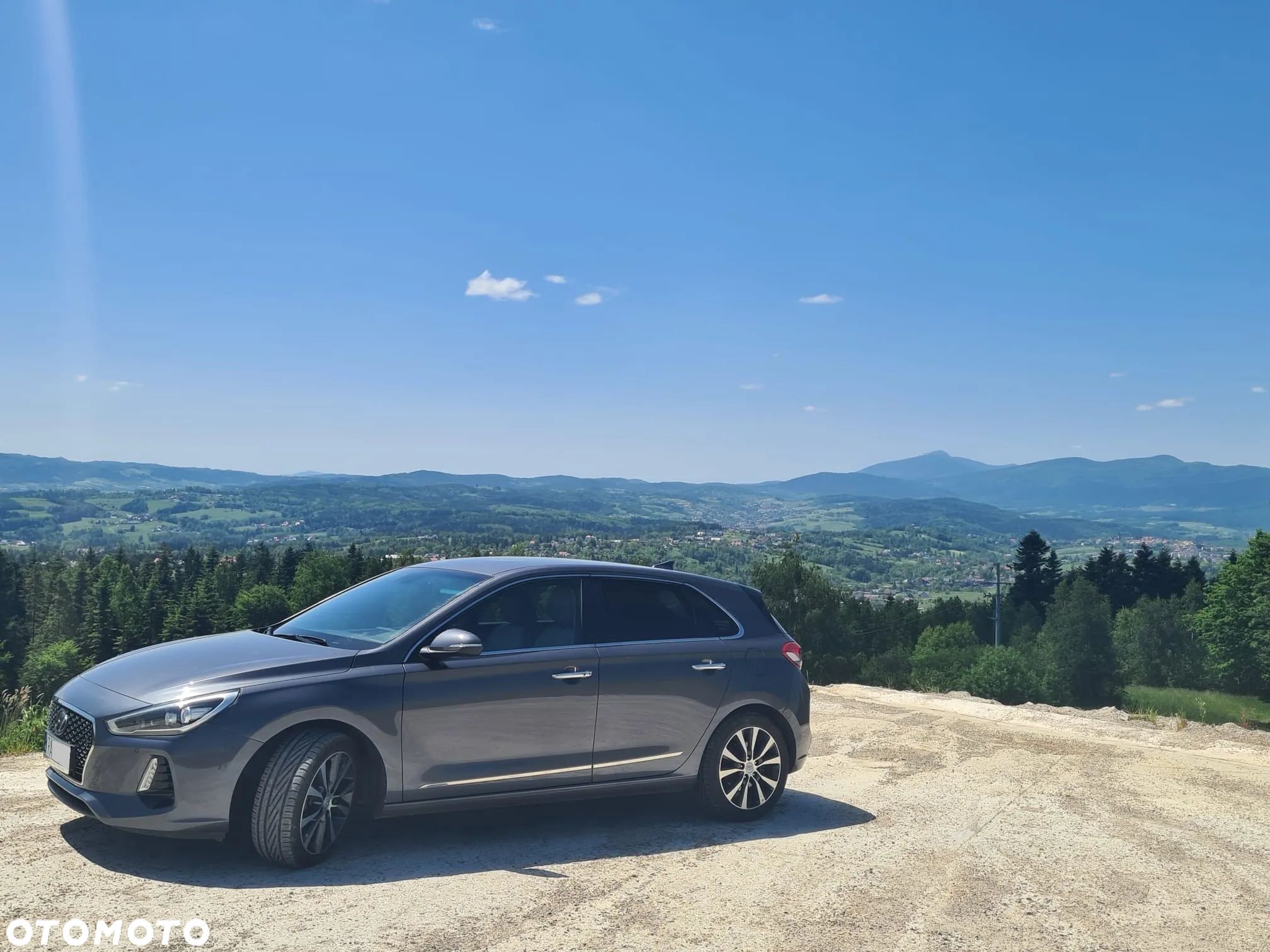 Hyundai i30 1.4 T-GDI Premiere Luxury DCT - 1