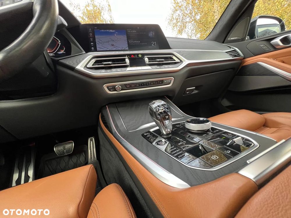 BMW X7 M50d sport - 26