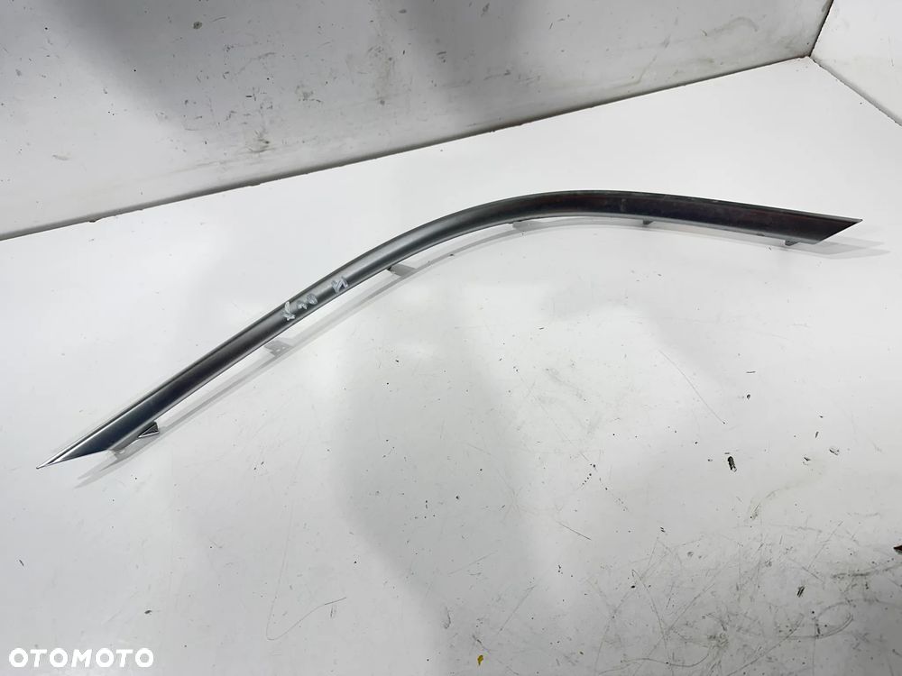 Listwa chrom Piaggio X10 125 LEWA - 1