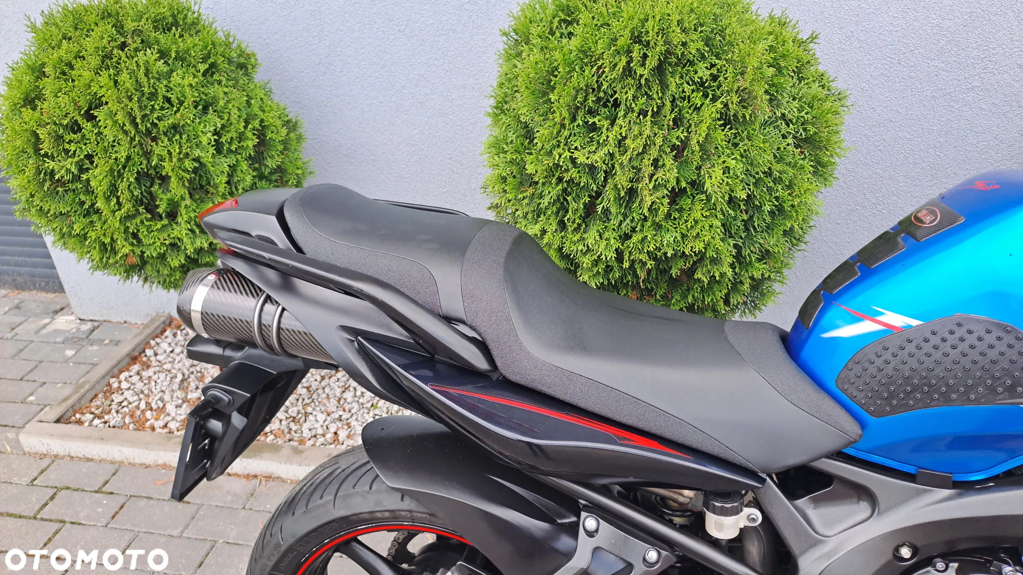 Yamaha FZ6 - 18