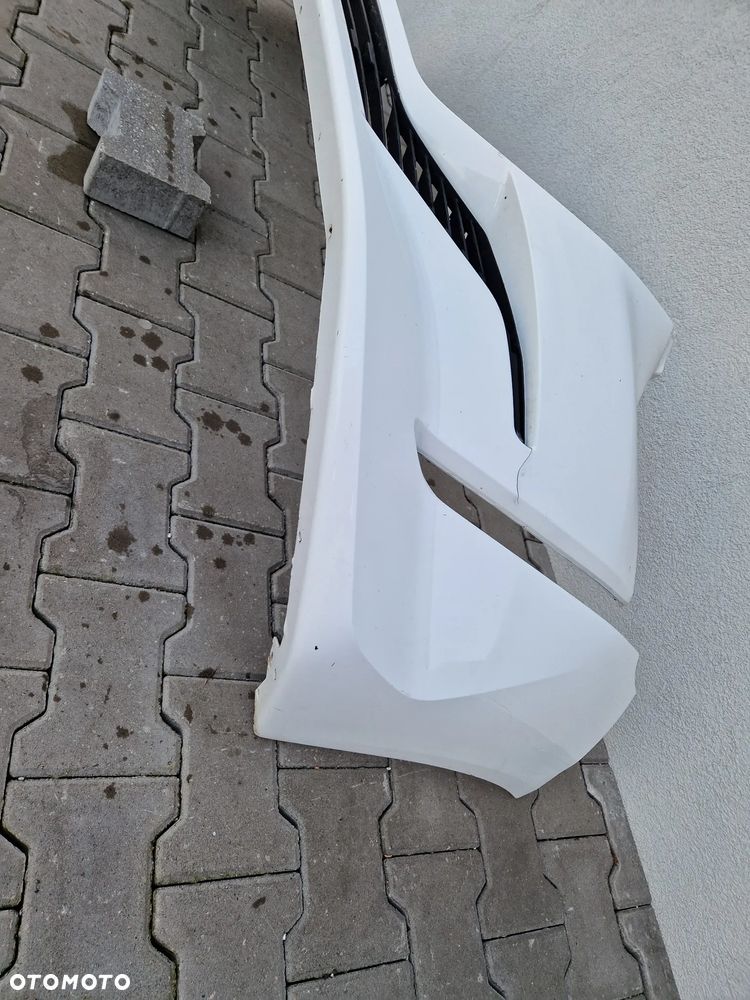 Zderzak Peugeot 208 II  model 2019 - - 5