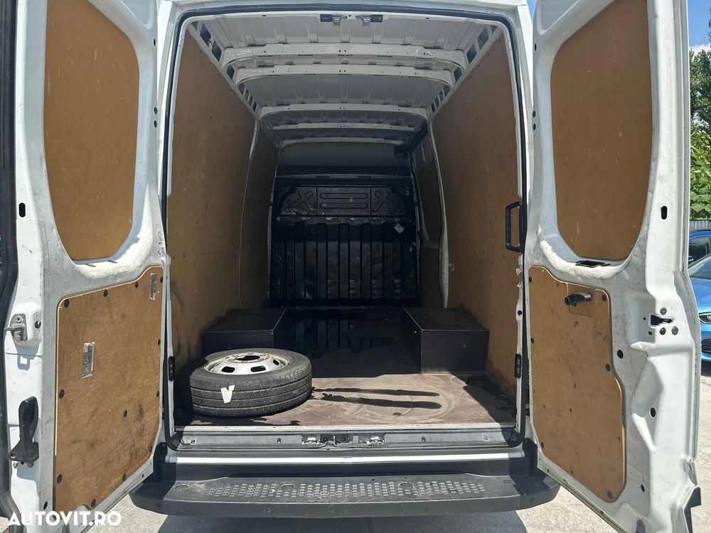Iveco Massif - 9