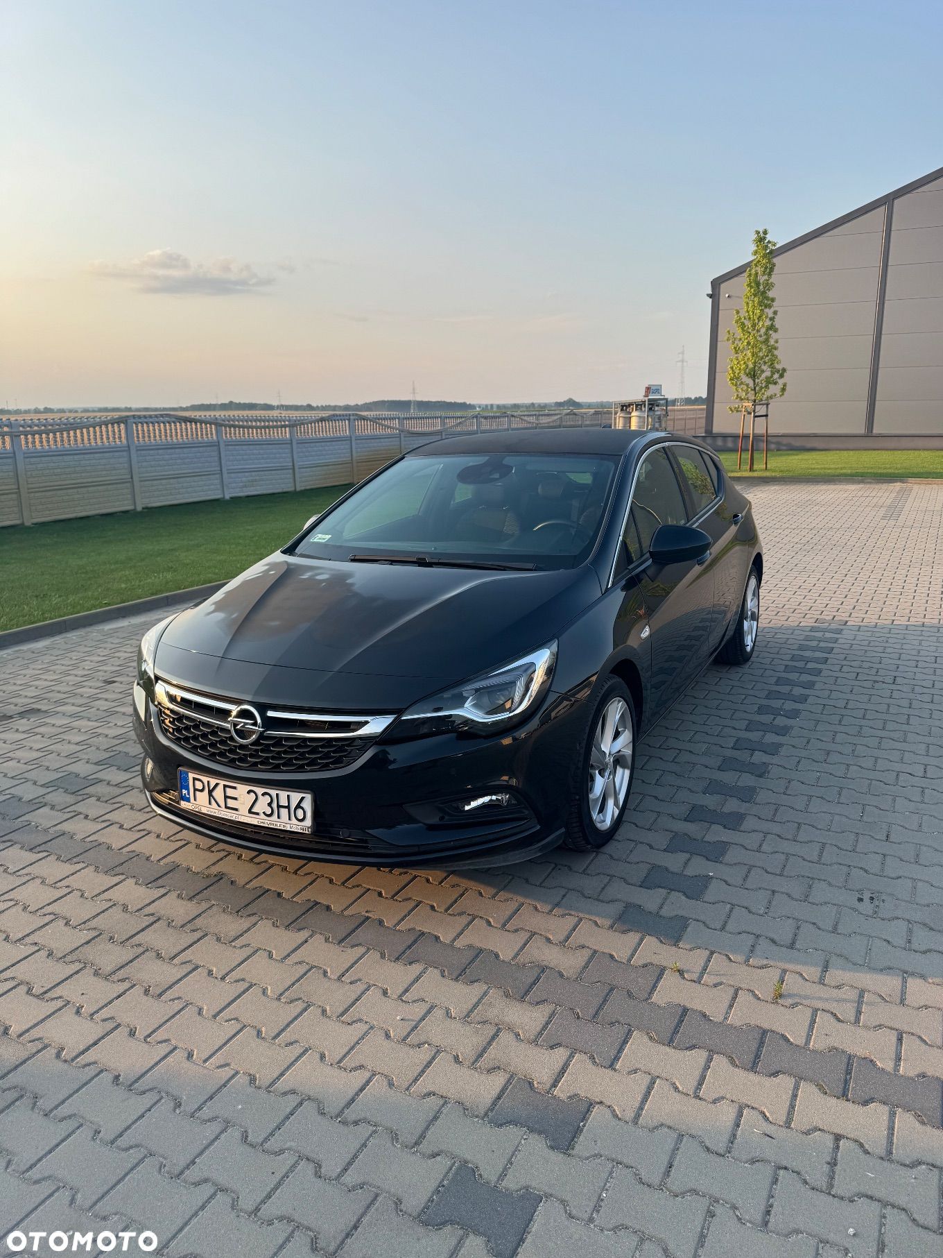 Opel Astra - 1