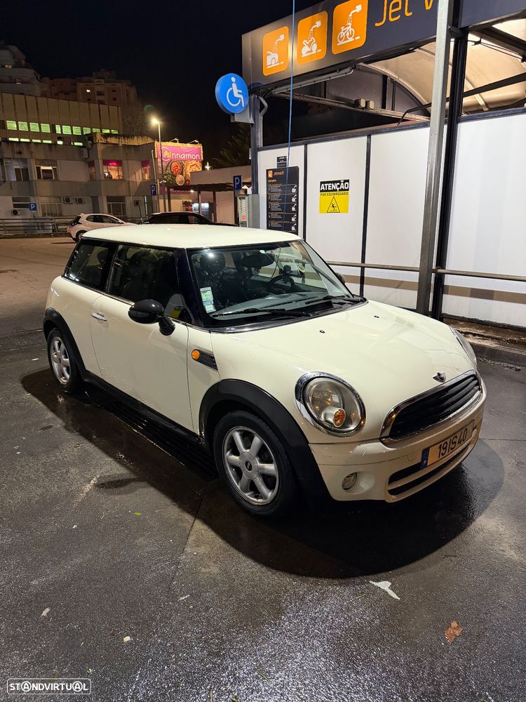 MINI 3 Portas One D - 2