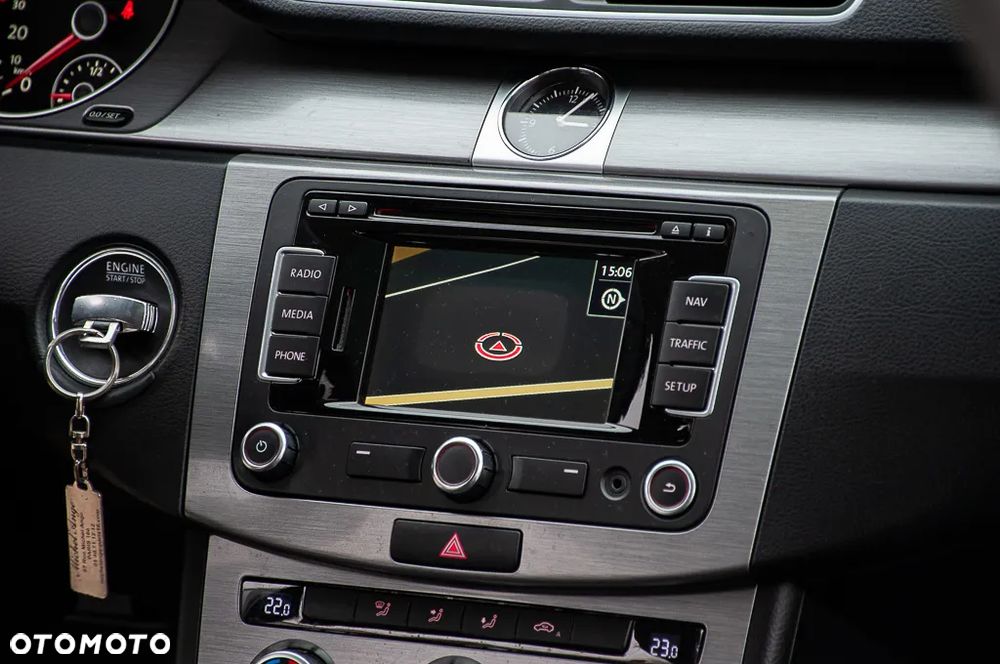 Volkswagen Passat 2.0 Blue TDI SCR Highline - 20