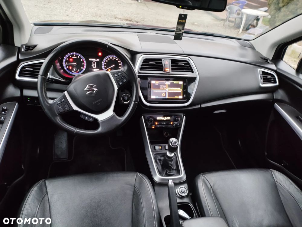 Suzuki SX4 S-Cross 1.4 Boosterjet Allgrip Comfort+ - 5