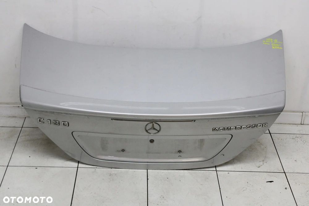 MERCEDES C W203 2000R- SEDAN KLAPA POKRYWA BAGAŻNIKA + LOTKA AMG 775 - 1
