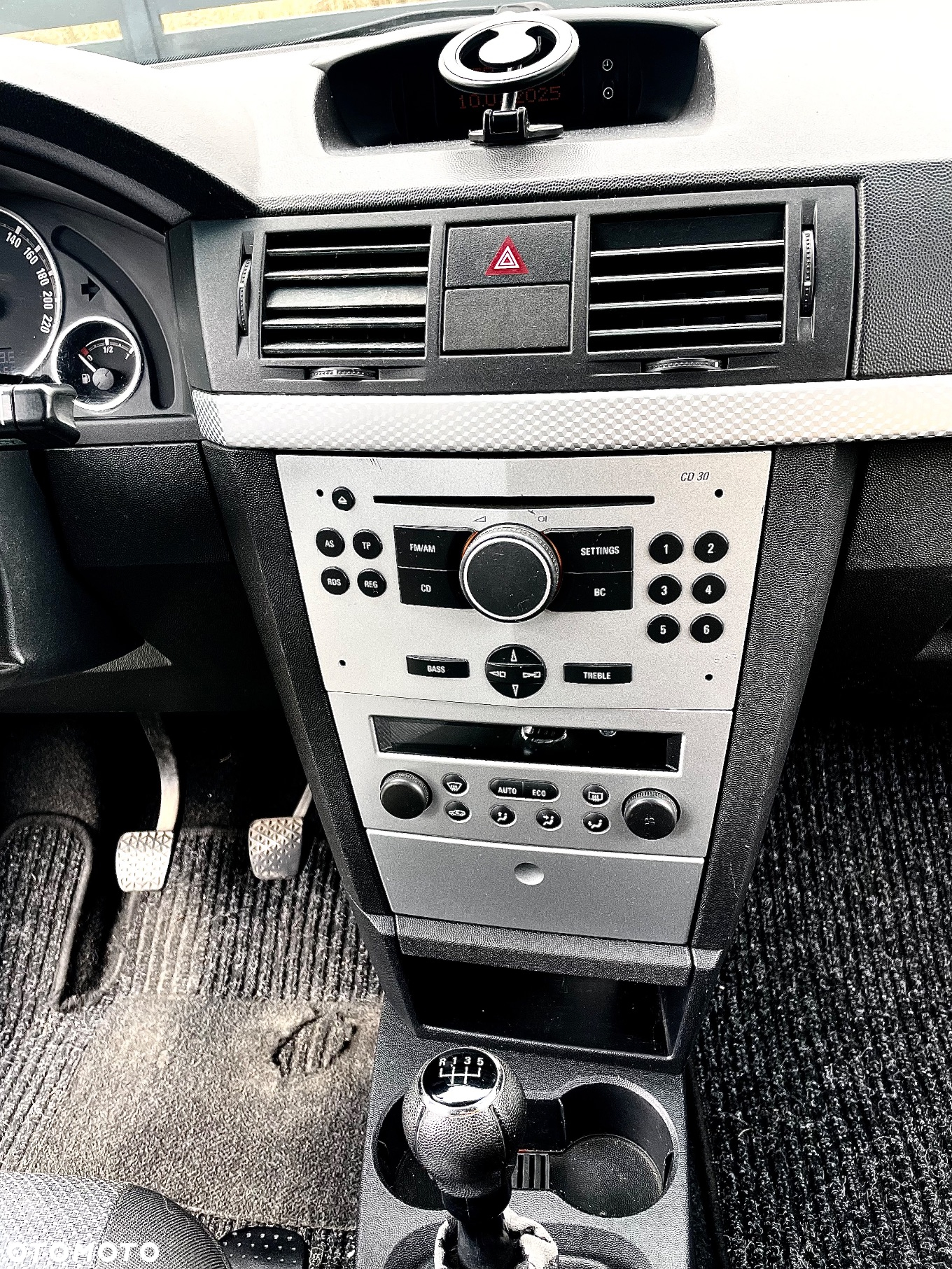 Opel Meriva - 11