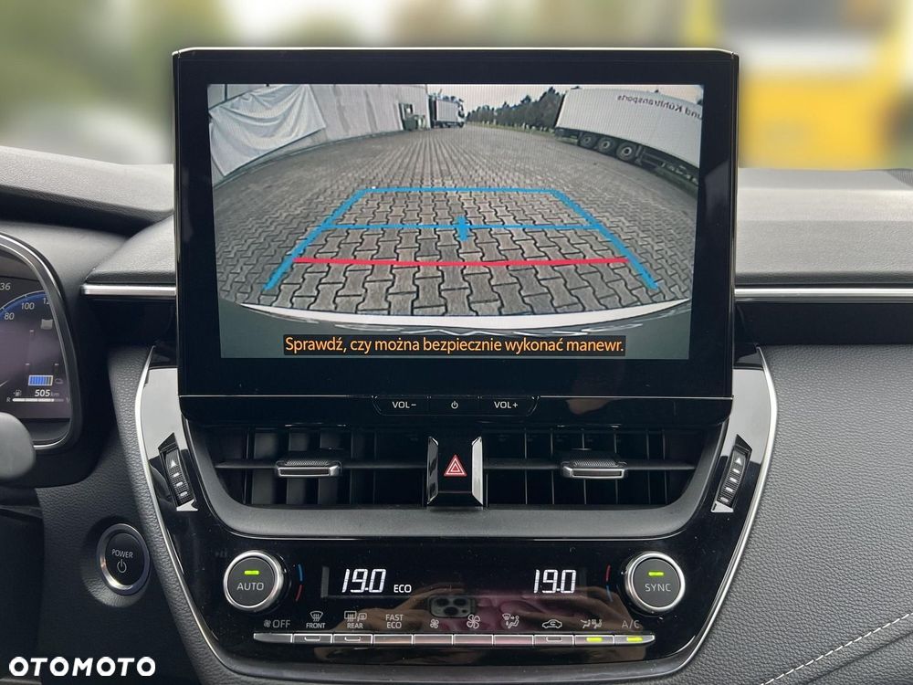 Toyota Corolla 1.8 Hybrid Comfort - 20