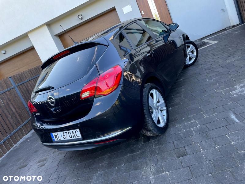 Opel Astra - 36