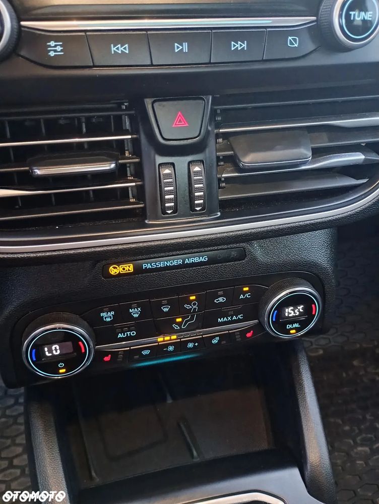 Ford Focus - 20